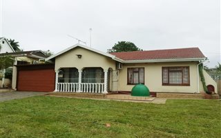 3 Bedroom House in Stanger Manor