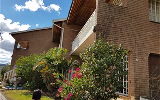 2 Bedroom Apartment in Orient Heights