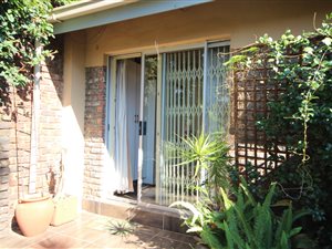 1 Bed Apartment in Monument Park