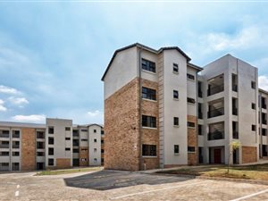 2 Bed Apartment in Cosmo City