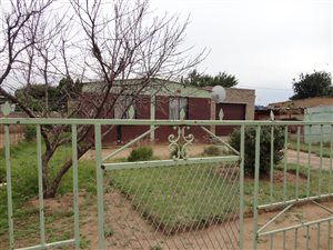 2 Bedroom House in Bophelong