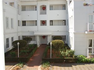2 Bed Apartment in Dunkeld West