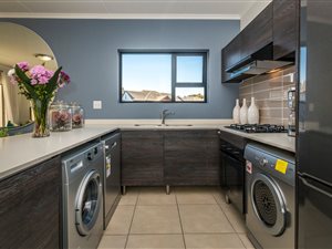 2 Bed Apartment in Olivedale