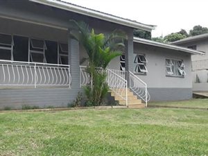 3 Bed House in Everest Heights