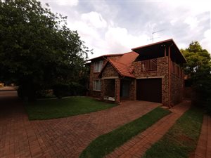 2 Bed Townhouse in Magalieskruin