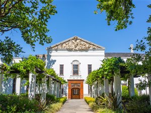 400 m² Office Space in Paarl