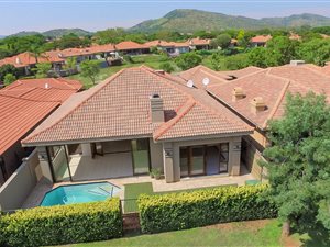 4 Bedroom House in Pecanwood