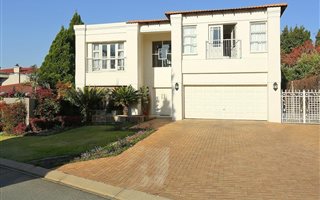 5 Bedroom House in Broadacres