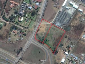 2.4 ha Land available in Vulcania