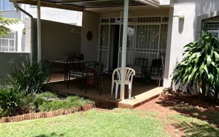 3 Bedroom Townhouse in Moreleta Park