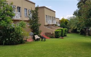 2 Bedroom Townhouse in Radiokop