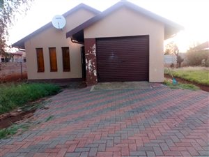 3 Bed House in Sebokeng Zone 6