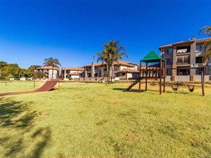2 Bed Apartment in Krugersdorp Central