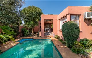 3 Bedroom House in Bellairspark