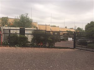 2 Bed Apartment in Paulshof