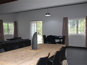 2 Bed House in Onder Papegaaiberg