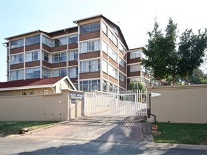 3 Bed Apartment in Victory Park