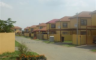 3 Bedroom Cluster in Leondale