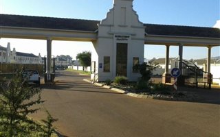 1 Bedroom House in Hesteapark