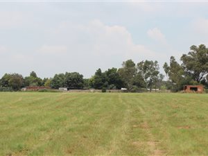 8800 m² Land available in Benoni AH