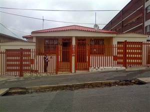 6 Bed House in Jeppestown