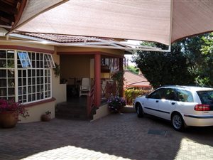 4 Bed House in Florida Hills