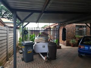 3 Bed House in Daspoort