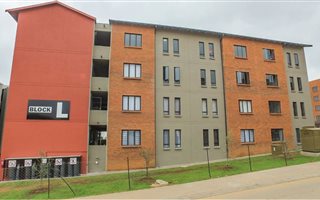 2 Bedroom Townhouse in South Hills
