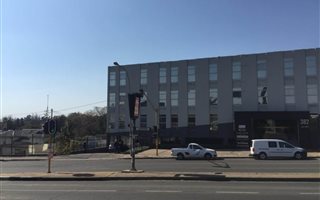 2562 m² Office Space in Craighall