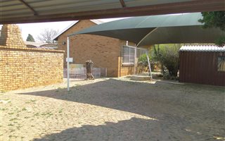 3 Bedroom House in Elspark