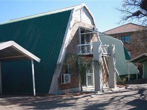 4 Bed Townhouse in Onverwacht