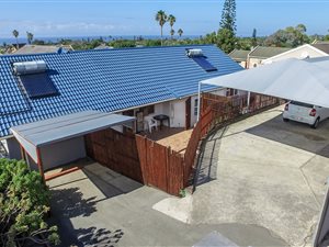 5 Bedroom House in Gonubie