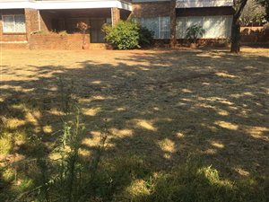 8500 m² Farm in Die Hoewes