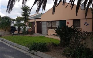 3 Bedroom House in Ruwari