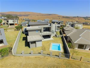 4 Bed House in Eye of Africa