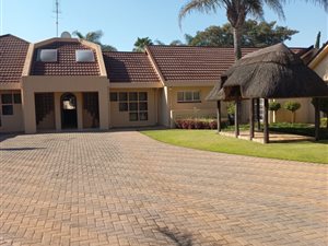 6 Bed House in St Helena