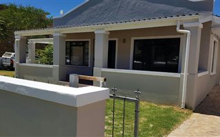 3 Bedroom House in Onrus