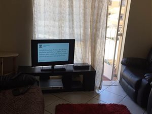 3 Bed Flat in Ormonde