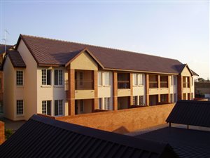 2 Bed Townhouse in Kosmosdal