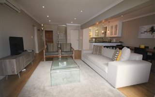 3 Bedroom Townhouse in Stellenbosch Central