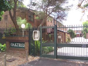 3 Bed Townhouse in Kenilworth Upper