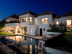 5 Bed House in Dainfern Golf Estate