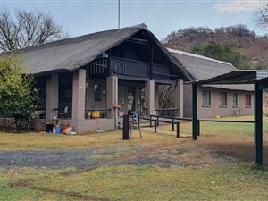21.4 ha Farm in Rietfontein AH