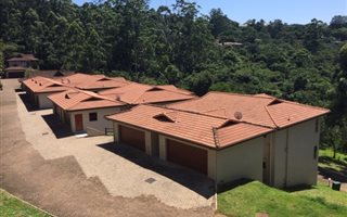 3 Bedroom Apartment in Cowies Hill