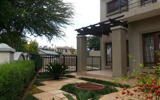 4 Bedroom House in Boardwalk Meander
