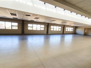 122.800003051758 m² Commercial space in Aerorand
