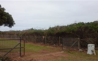 897 m² Land available in Kaysers Beach