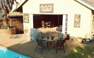 4 Bedroom House in Constantia Kloof
