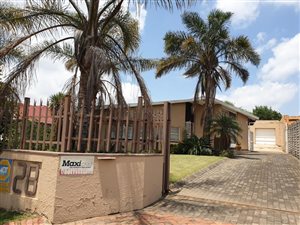 4 Bed House in Illiondale
