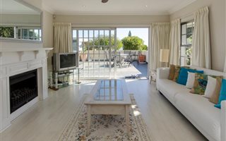 3 Bedroom Townhouse in Camps Bay